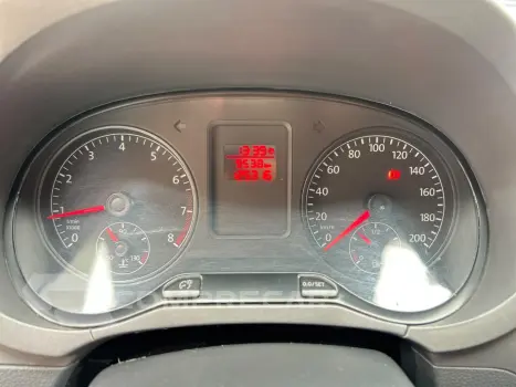 FOX 1.0 MI 8V FLEX 4P MANUAL