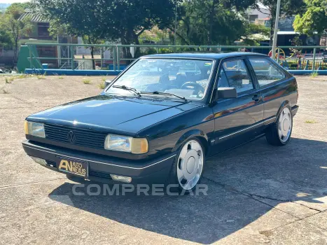 Volkswagen GOL 1.6 CL 8V 4 portas