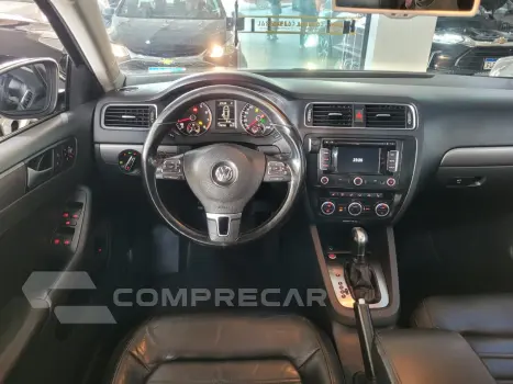 JETTA Highline 2.0 TSI 16V 4p Tiptronic