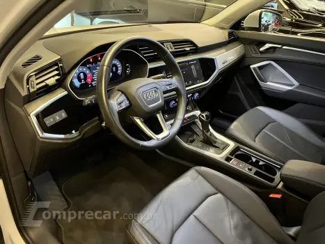 Q3 2.0 40 4P TFSI SPORTBACK PERFORMANCE BLACK QUATTRO TIPTRO