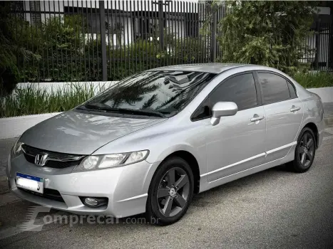 CIVIC 1.8 LXS 16V GASOLINA 4P AUTOMÁTICO