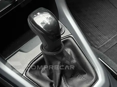 T-CROSS 1.0 200 TSI TOTAL FLEX AUTOMÁTICO