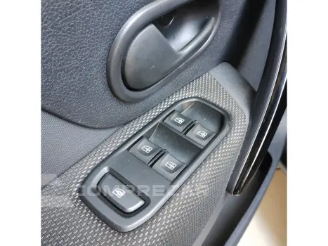 LOGAN 1.0 12V SCE FLEX ZEN MANUAL