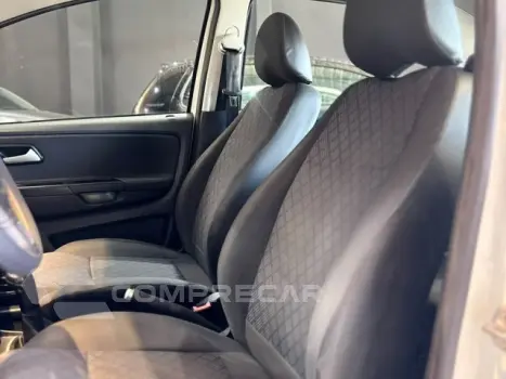 FOX - 1.0 MI 8V 4P MANUAL