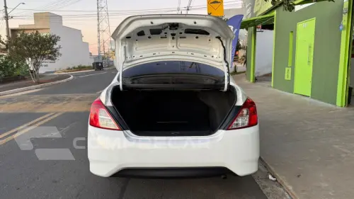 Versa Sedan 1.6 16V 4P FLEXSTART V-DRIVE SPECIAL EDITION XTR