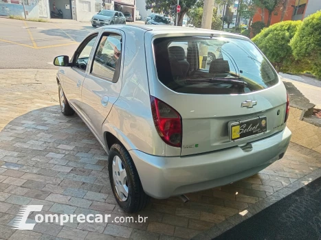 CELTA 1.0 MPFI LT 8V