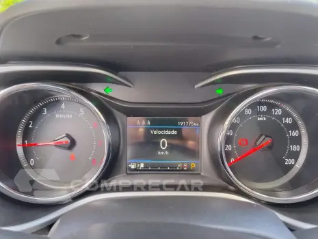 TRACKER 1.2 Turbo Premier