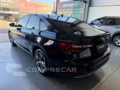 JETTA R-Line 250 TSI 1.4 Flex 16V Aut.