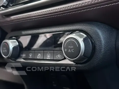 KICKS - 1.6 16V SL 4P XTRONIC