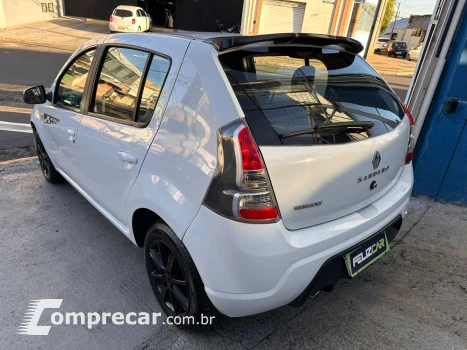 SANDERO 1.6 GT Line Limited