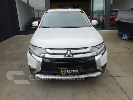 OUTLANDER 2.0 16V 160cv Aut.