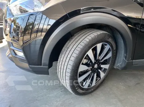 KICKS SV 1.6 16V FlexStar 5p Aut.