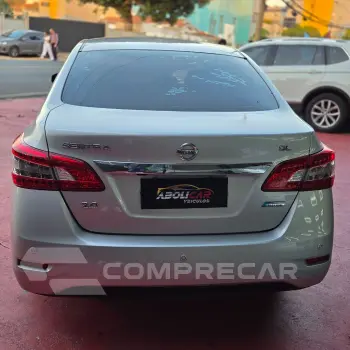 Sentra SL 2.0/ 2.0 Flex Fuel 16V Aut.