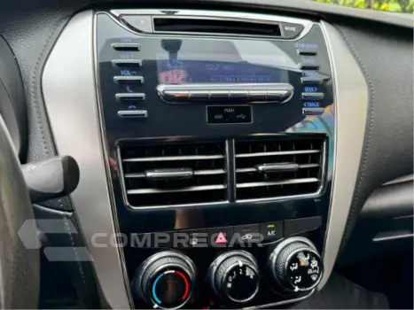 YARIS 1.5 16V FLEX SEDAN XL LIVE MULTIDRIVE