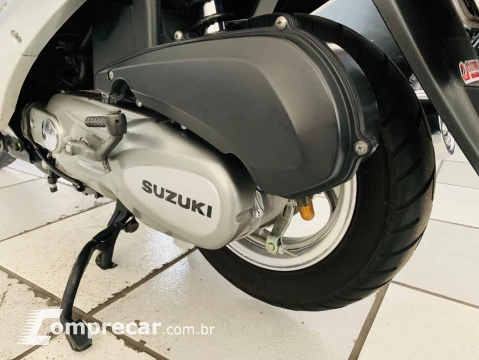 SUZUKI Burgman 125i - scooter