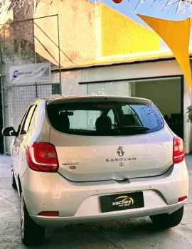 SANDERO Expression Hi-Power 1.0 16V 5p