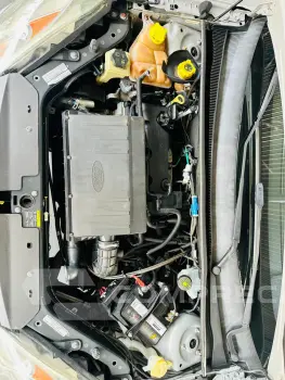 FIESTA 1.6 MPI Class Hatch 8V