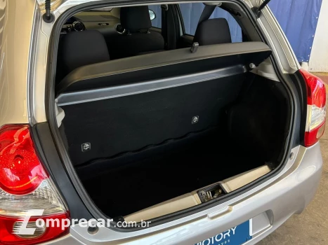 ETIOS 1.5 XS 16V FLEX 4P AUTOMÁTICO