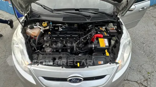 FIESTA 1.6 SE Hatch 16V
