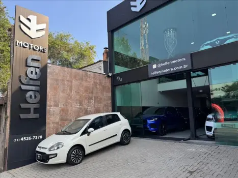 Fiat PUNTO 1.4 Attractive 8V 4 portas