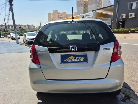FIT 1.4 LX 16V