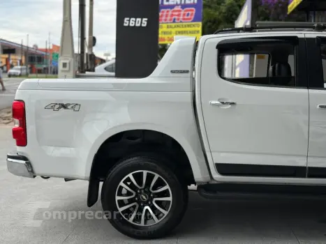 S10 2.8 HIGH COUNTRY 4X4 CD 16V TURBO DIESEL 4P AUTOMÁTICO