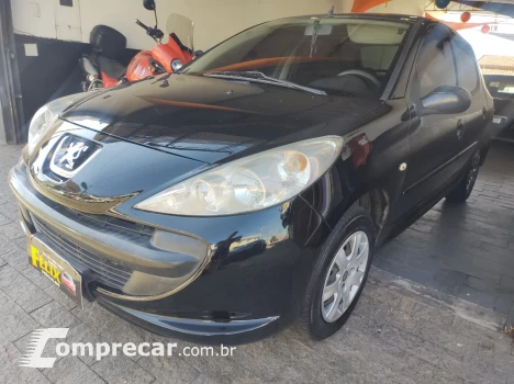 PEUGEOT 207 1.4 XR 8V 4 portas
