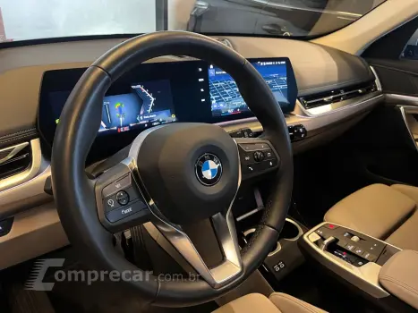 X1 2.0 16V 4P S DRIVE 20I X-LINE TURBO AUTOMÁTICO