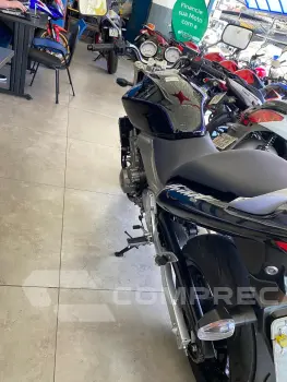 CB 600F HORNET