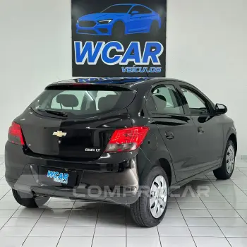 ONIX HATCH LT 1.0 8V FlexPower 5p Mec.