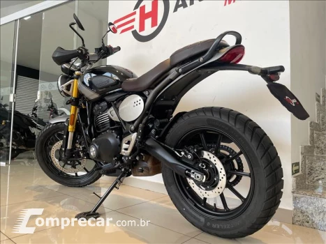 SCRAMBLER 400 X