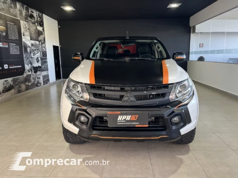 L200 TRITON 2.4 16V Turbo Sport Hpe-s CD 4X4