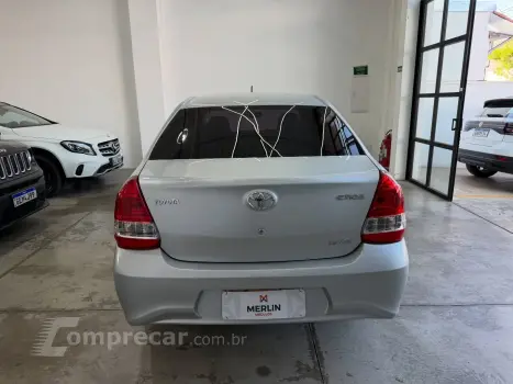 ETIOS 1.5 XS Sedan 16V