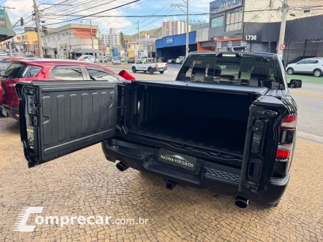1500 5.7 V8 Gasolina Rebel Cd 4X4 Automático