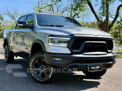 RAM 5.7 V8 1500 Rebel CD 4X4