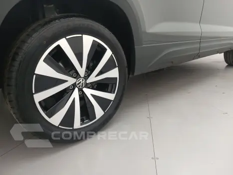 TAOS 1.4 250 TSI TOTAL FLEX COMFORTLINE AUTOMÁTICO