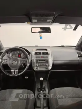 Polo SPORTLINE 1.6 Mi Total Flex 8V 5p