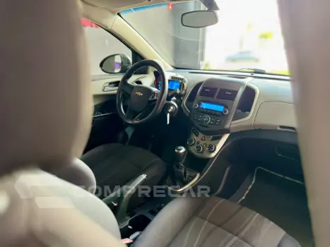 SONIC 1.6 LT 16V FLEX 4P MANUAL