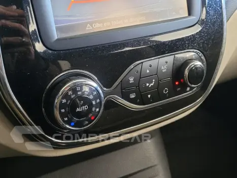 CAPTUR Intense 2.0 16V Flex 5p Aut.