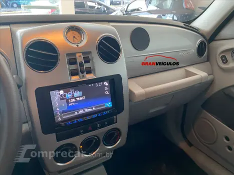 PT CRUISER 2.4 CLASSIC 16V GASOLINA 4P AUTOMÁTICO