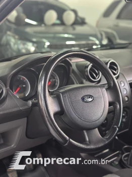 FIESTA 1.0 MPI Class Hatch 8V