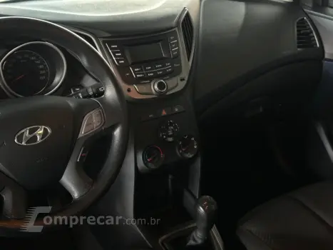 HB20 1.6 COMFORT PLUS 16V FLEX 4P MANUAL