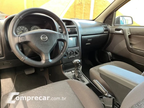 ASTRA 2.0 MPFI Advantage 8V