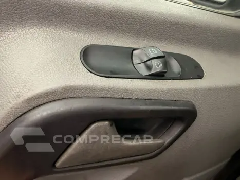 Sprinter 311 Furgão Longo 2.2  Dies