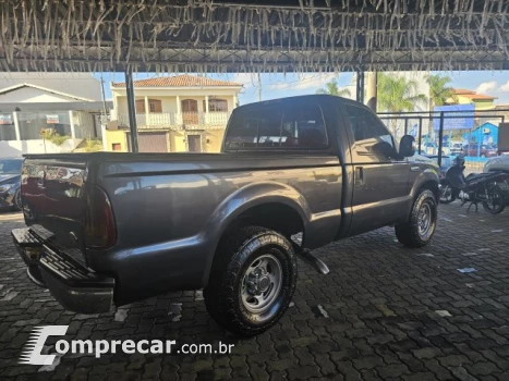 F-250 - 4.2 XLT 4X2 CS TURBO INTERCOOLER 2P MANUAL