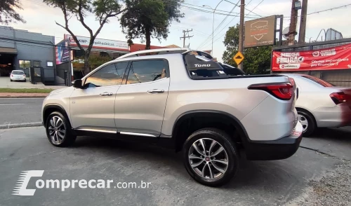TORO 2.0 16V Turbo Volcano 4WD