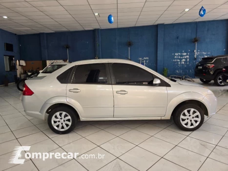 FIESTA 1.6 MPI Class Sedan 8V