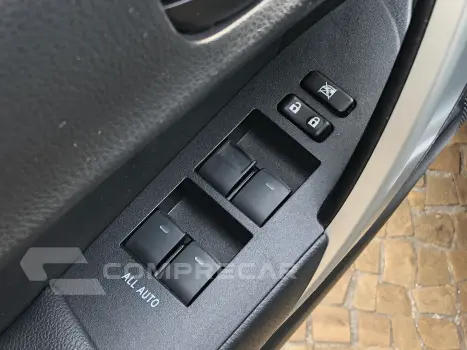 Corolla 2.0 Xei 16V Flex 4P Automático