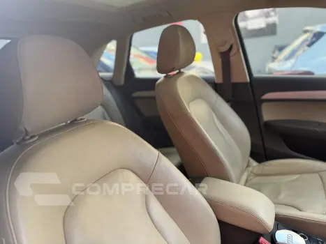 Q3 2.0 TFSI AMBIENTE QUATTRO 4P GASOLINA S TRONIC