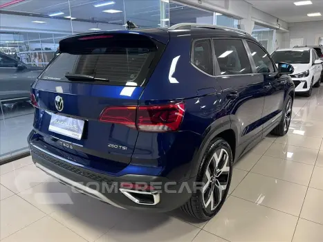 TAOS 1.4 250 TSI TOTAL FLEX HIGHLINE AUTOMÁTICO